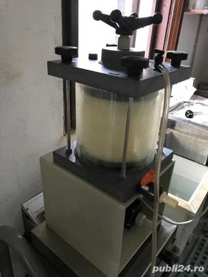 Pompa centrifugala cu sistem de filtrare