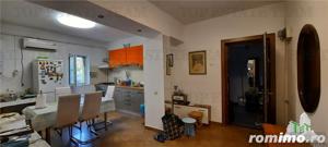 Vanzare apartament 3 camere in Vila Pajura - imagine 4