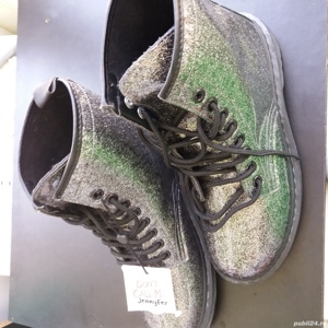 Ghete noi mărimea 39 marca Don't call me Jennyfer	