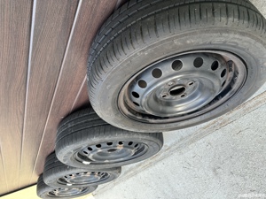 Set jante 15 Toyota Yaris 2008 - imagine 2