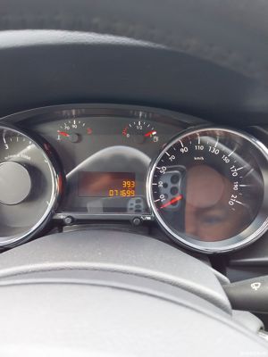 Peugeot 3008 - imagine 5