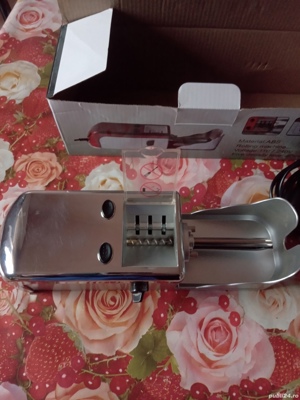 Vand aparat  nou de facut  tigari  - imagine 3