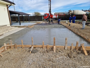 Constructii, Case, Garduri, Trotuare, Alei, Termosistem, Structura