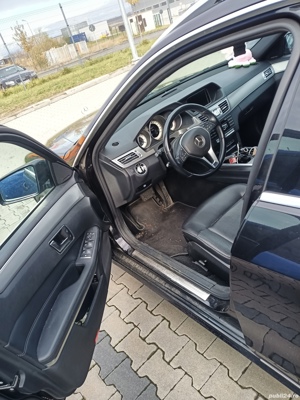 Mercedes-Benz E250 4 matic facelift  - imagine 9
