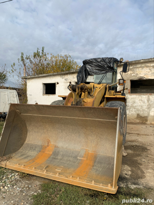 Dezmembrez Caterpillar 960 F - imagine 8