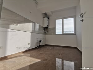 Apartament 3 camere decomandat - 2 balcoane - curte 45 mp - 118.000 euro