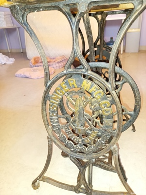 masina de cusut Singer completa si originala - imagine 8