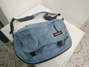 Geantă EASTPAK