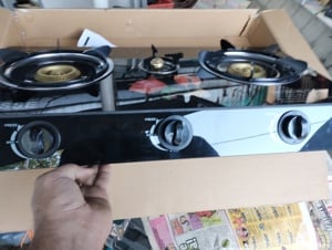 Aragaz cu trei ochiurii