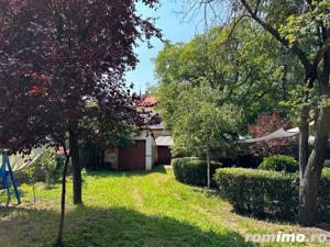 De vanzare apartament 2 camere, ultracentral Bld Decebal nr.10 - imagine 3