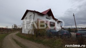 Afacere si locuinta cu teren de 1450 mp de vanzare in Rausor - imagine 3