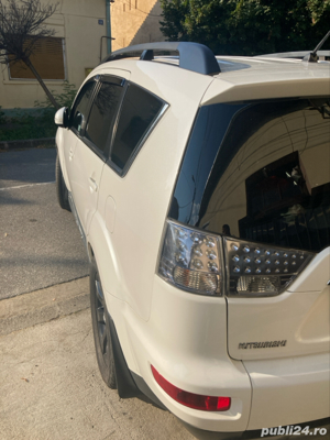 mitsubishi Outlander 2011 - imagine 2