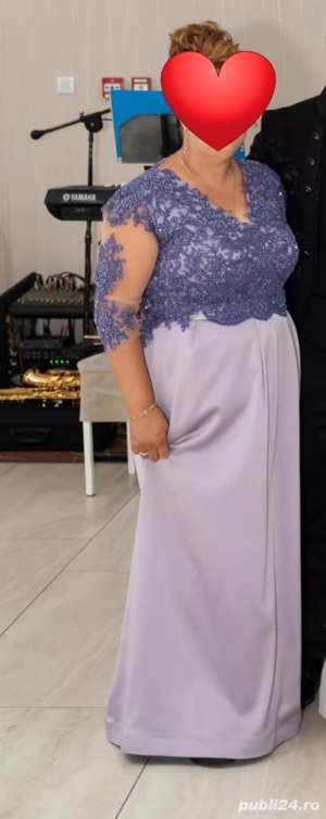 vand rochie de ocazie