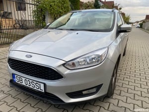 Ford Focus Turnier Business 1,5 diesel - imagine 3