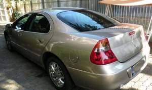 Vand autoturizm Chrysler 300M urgent reducere