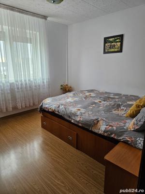 Vând apartament cu 2 camere decomandat - imagine 7