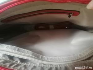 Poseta de lac rosie - imagine 3