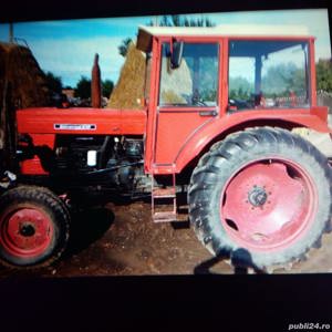 Parbriz geam luneta tractor U650 (Universal 651) - imagine 2