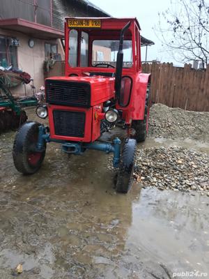 Parbriz Luneta Geam tractor Universal 445 - imagine 2