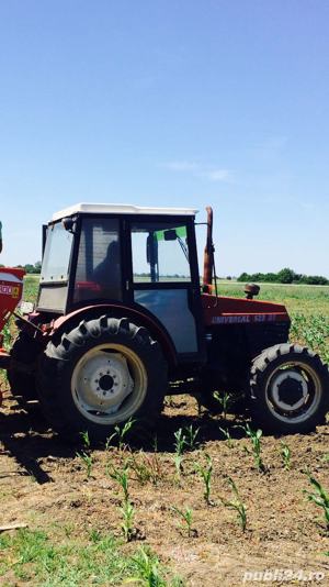 Parbriz geam luneta tractor Universal 453 (U453) U483 523 533 583 - imagine 7