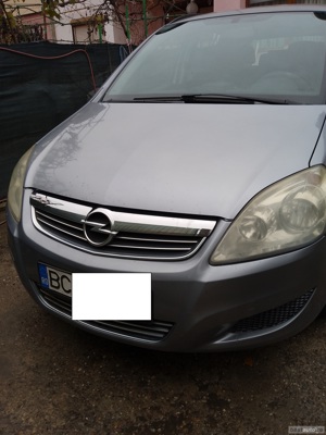 Opel Zafira VAND  OPEL  ZAFIRA  7 Locuri, Impecabil,FAB.2010,Motorina 1.700.CC,Euro4,Iinmatriculat.