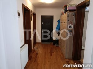 Apartament de vânzare 3 camere 67 mpu mobilat utilat curte Sebes Alba - imagine 10