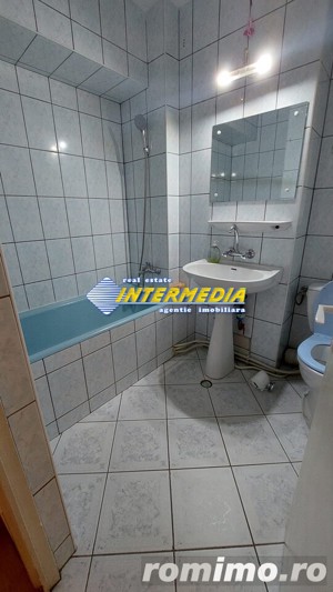 Apartament 3 camere de inchiriat zona M-uri Alba Iulia - imagine 6