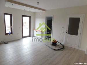 1/2 Duplex. Zona excelenta. Finisaje la alegere - imagine 4