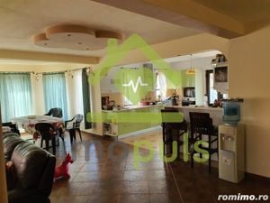 Casa individuala in Sacalaz cu 7 camere, panouri si pompa de caldura - imagine 5