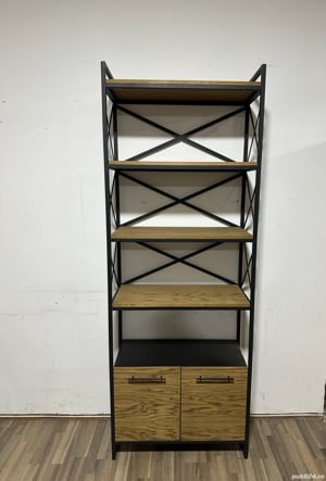 Biblioteca cu cadru metalic si rafturi; Dulap cu usi si polite
