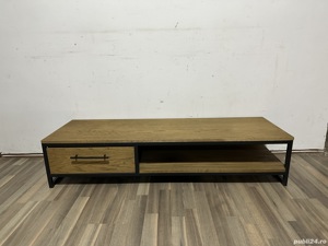 Comoda pentru living 1,40 m din MDF furniruit de stejar; Mic dulap