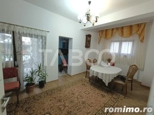 Casa 10 camere 5 bai si teren 490 mp de vanzare Sibiu Calea Poplacii - imagine 9