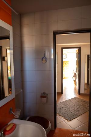 Vand apartment cu 3 camere ultracentral 70 mp. - imagine 8