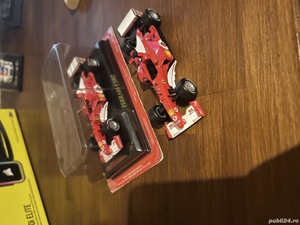 Macheta Ferrari Collection F1 F2002 1:43
