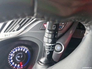 Hyundai I 40-mașină de familie - imagine 4 Hyundai I 40-mașină de familie - imagine 4