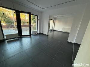 3 Spatii Comerciale parter + apartament etaj 1, Traian-Str Mihai Viteazu colt cu Scoala 4 Elena Cuza - imagine 5