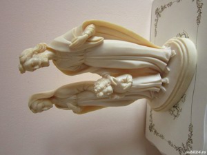 cadou rar  Familia Sfanta Maria,Iosif si Isus sculptura alabaster colectie Italy 1960 - imagine 3