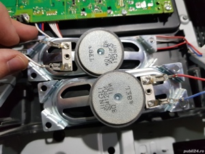 set 2 difuzoare s0412f06 8ohm 10w de pe tv Orion TV32lf3