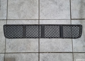 Grila bara fata mijloc VW Polo 6n2 - imagine 2