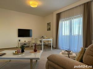 BV - Cazare Apartamente Regim Hotelier 1-2-3 Cam Zona Coresi Mall - imagine 13