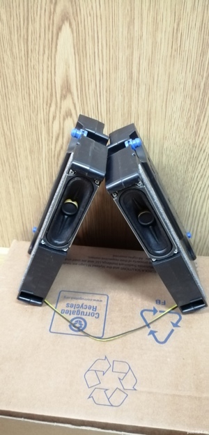 Difuzoare TV Samsung UE55RU7092U - BN96-45632K