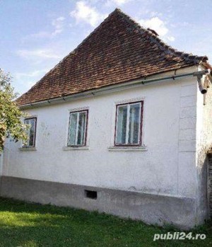  Casa 2 corpuri (dintre care 1 saseasca)  + teren 1710 mp, Cincsor, Fagaras - imagine 4