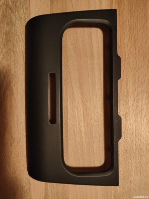 Rama trim panou clima ac ornament bezel climatronic consola bord VW GOLF 6 VI - imagine 2