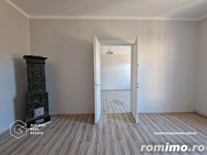 Apartament 3 camere renovat, ultracentral, etaj 3, cladirea Catedralei Catolice - imagine 3