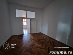 Apartament 2 camere, renovat, ultracentral - cladirea Catedralei Catolice - imagine 3