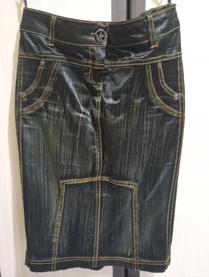 Fustă AWOOS model sirenă      