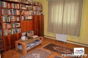 Apartament 4 Camere si 2 Bai de Vanzare Zona Semicentrala - imagine 5