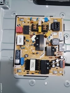 sursa l43s6 bn44-01053a de pe tv Samsung ue43tu8072u