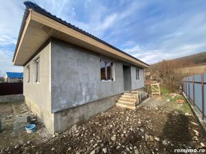 Casa cu 3 camere, spre vanzare in Remetea - imagine 5