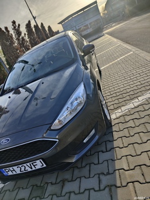 Ford Focus 1.5 TDCI break  - imagine 4